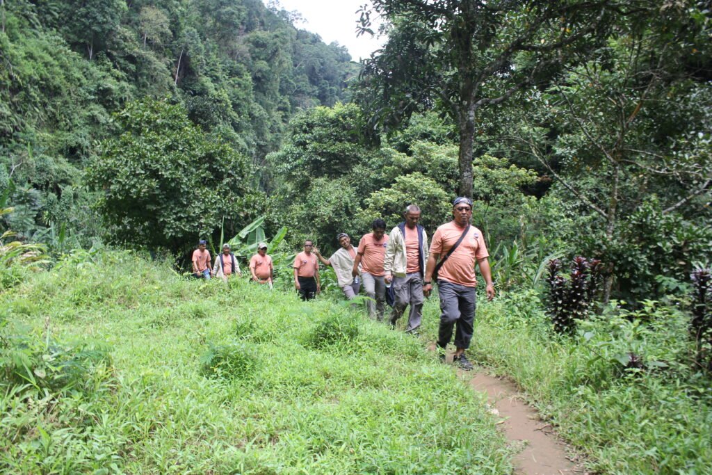 Tracking-Officialtour (4)